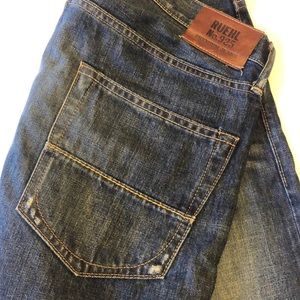 New Ruehl Jeans